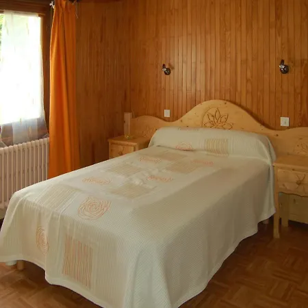 Cosy Aux Gets Avec Wi-fi Et Parking Prive - Fr-1-671-97 Apartment
